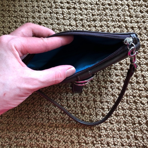 Bundle of 2 Coach Clutches/Wristlets - Picture 5 of 5